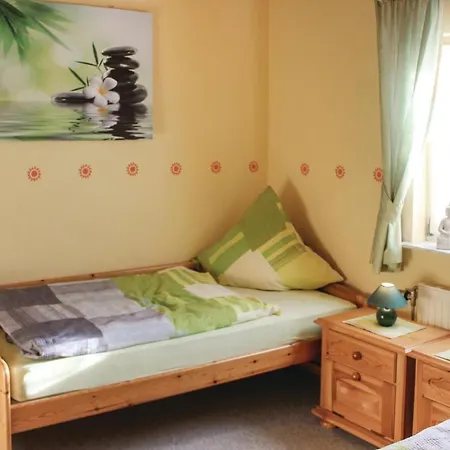 Two-bedroom In Lägenhet Thalfang
